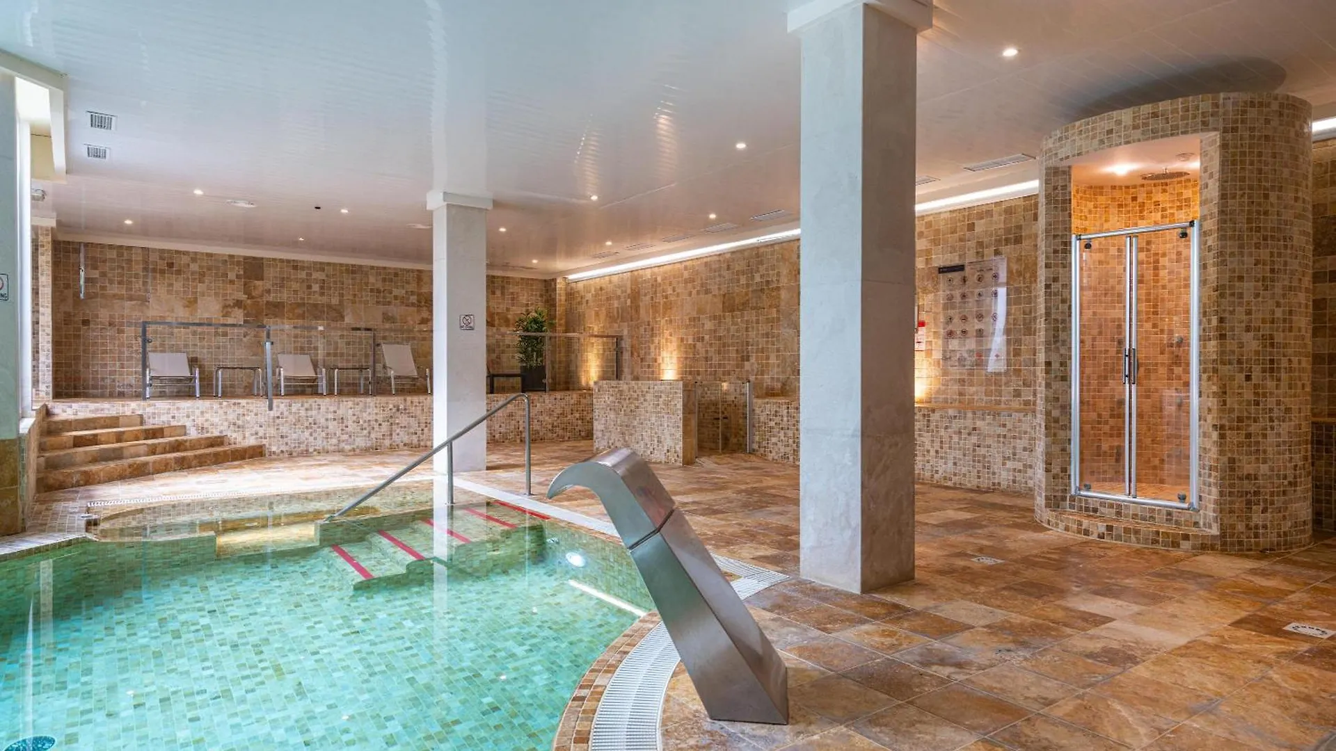 ****  Thb Guya Playa Hotel Cala Ratjada  Spanien